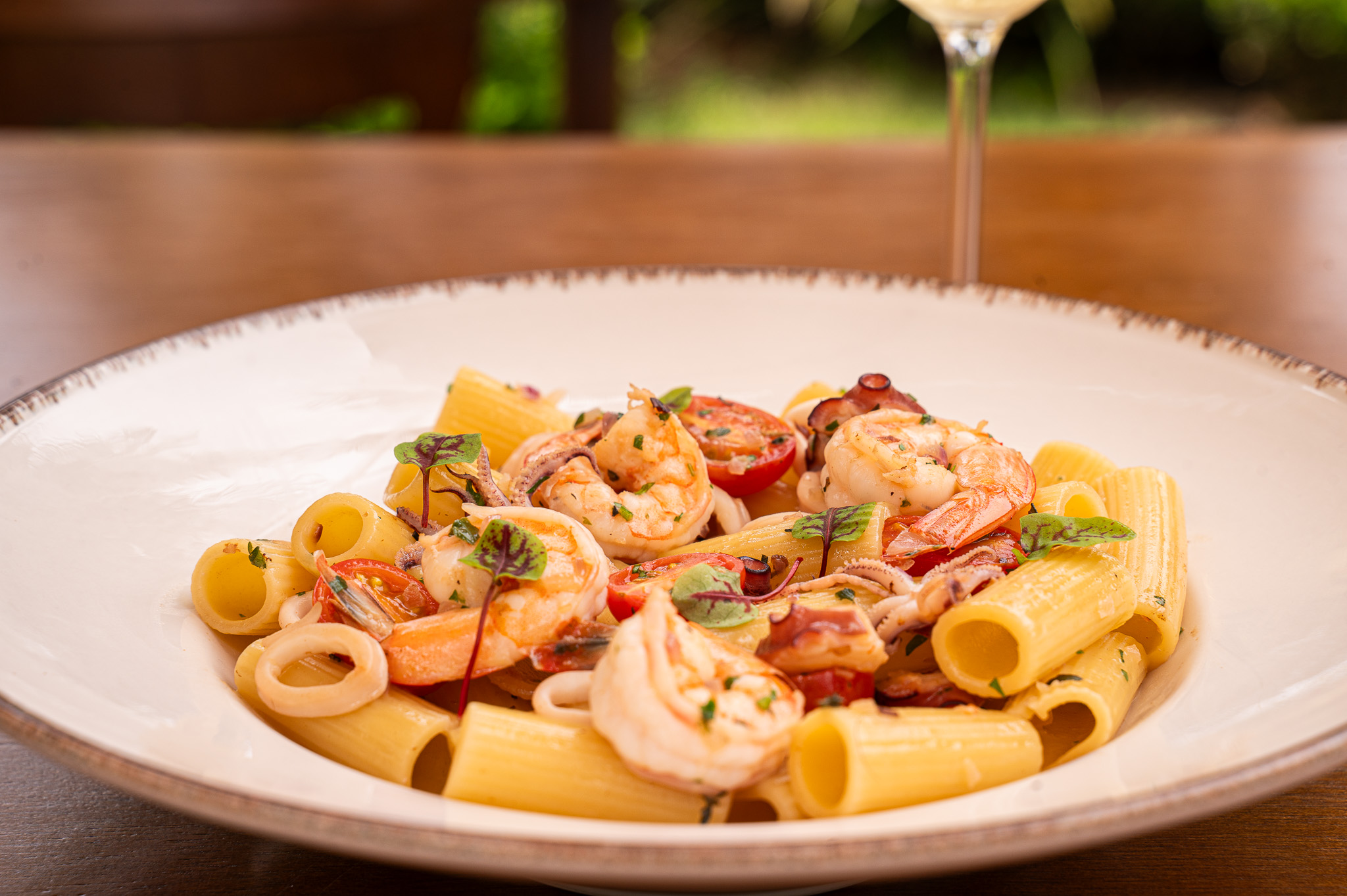 Rigatoni com frutos do mar