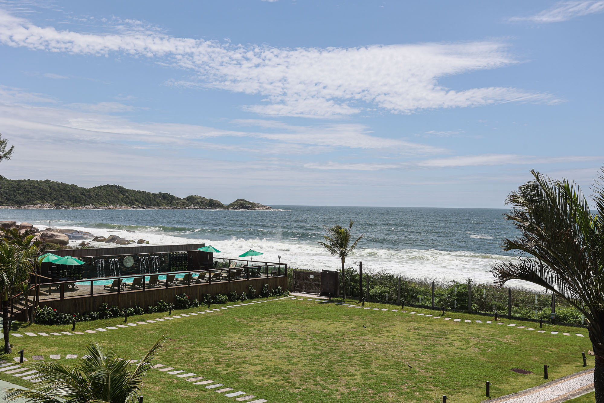 Praia do Estaleiro pelo quinto ano recebe a Bandeira Azul